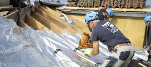 Reportage isalation TRISO-TOITURE avec SER BTP  à Toulouse, place de Bologne  (31)