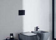 i-life-glossy-grey-image-5-2010