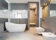 Freestanding bath in modern bathroom