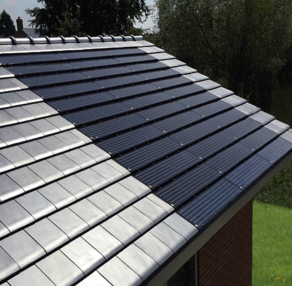 36 tuiles photovoltaiques integrees sur tuiles HP10 ARGENTIQUE