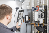 testo-320-0564-3200-application-gas-06-8192x5464-en